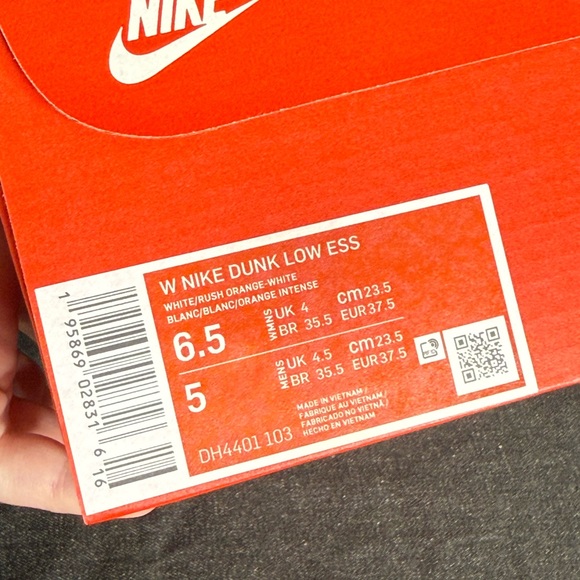 Nike - Dunk Low Orange Paisley Bandana Print - US 6.5 Women’s Sneakers - Picture 11 of 12